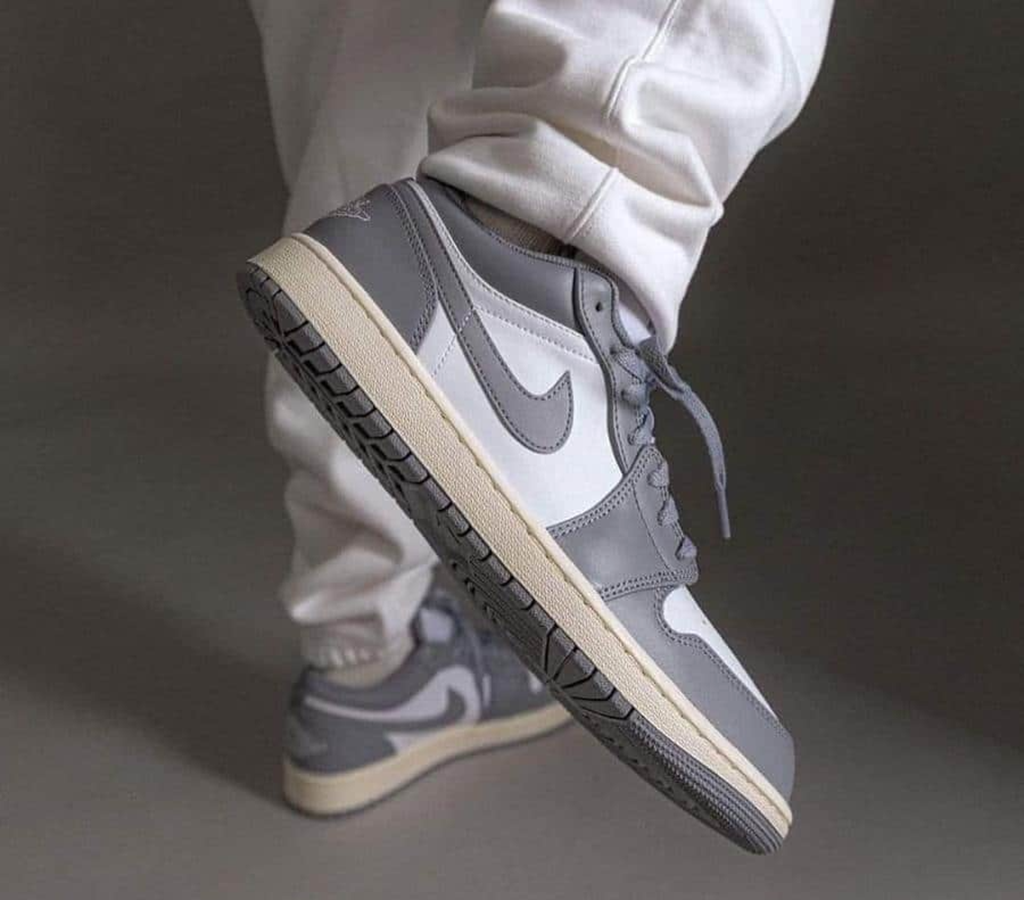 Nike Air Jordan 1 Low Vintage Stealth Grey