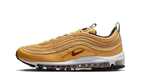 Nike Air Max 97 Gold Bullet zijaanzicht, goudkleurig metallic upper met zwarte accenten en witte Air Max zool