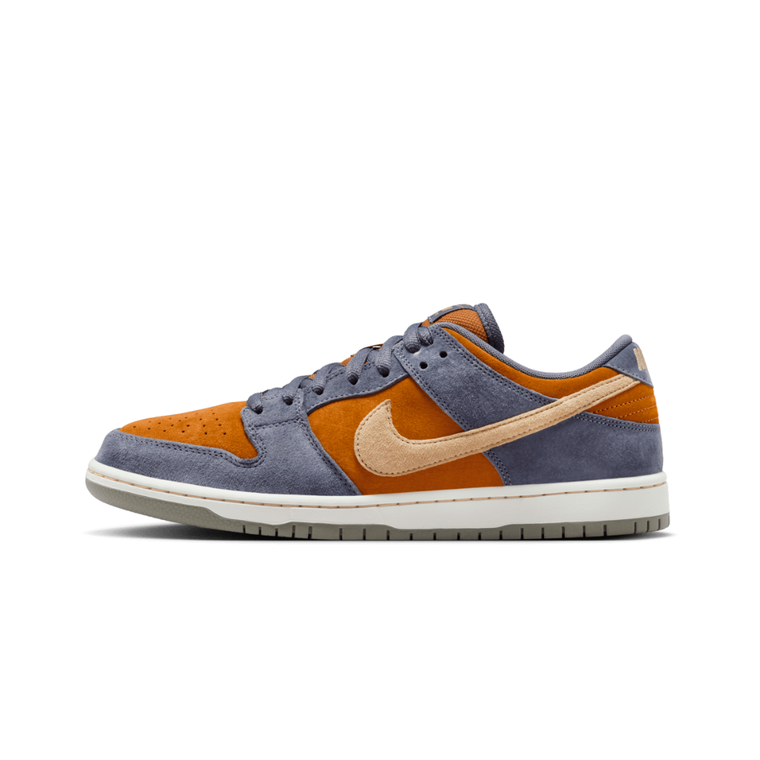 Nike SB Dunk Low Light Carbon Monarch