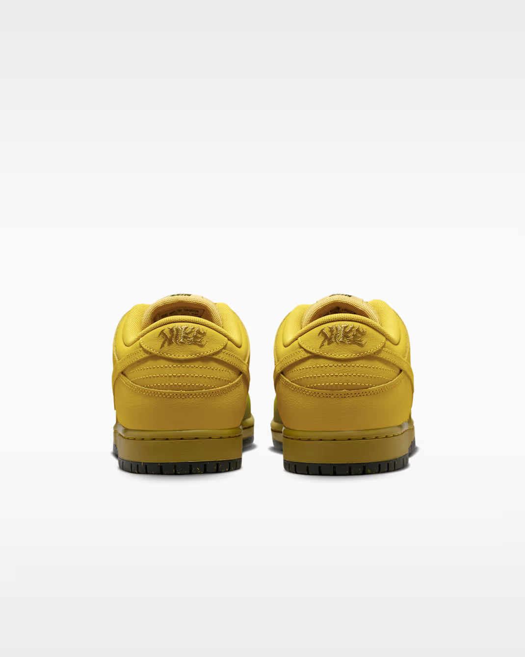 Nike SB Dunk Low Pro Hatch Chili