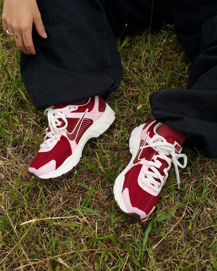 Nike Zoom Vomero 5 Pink Foam Team Red