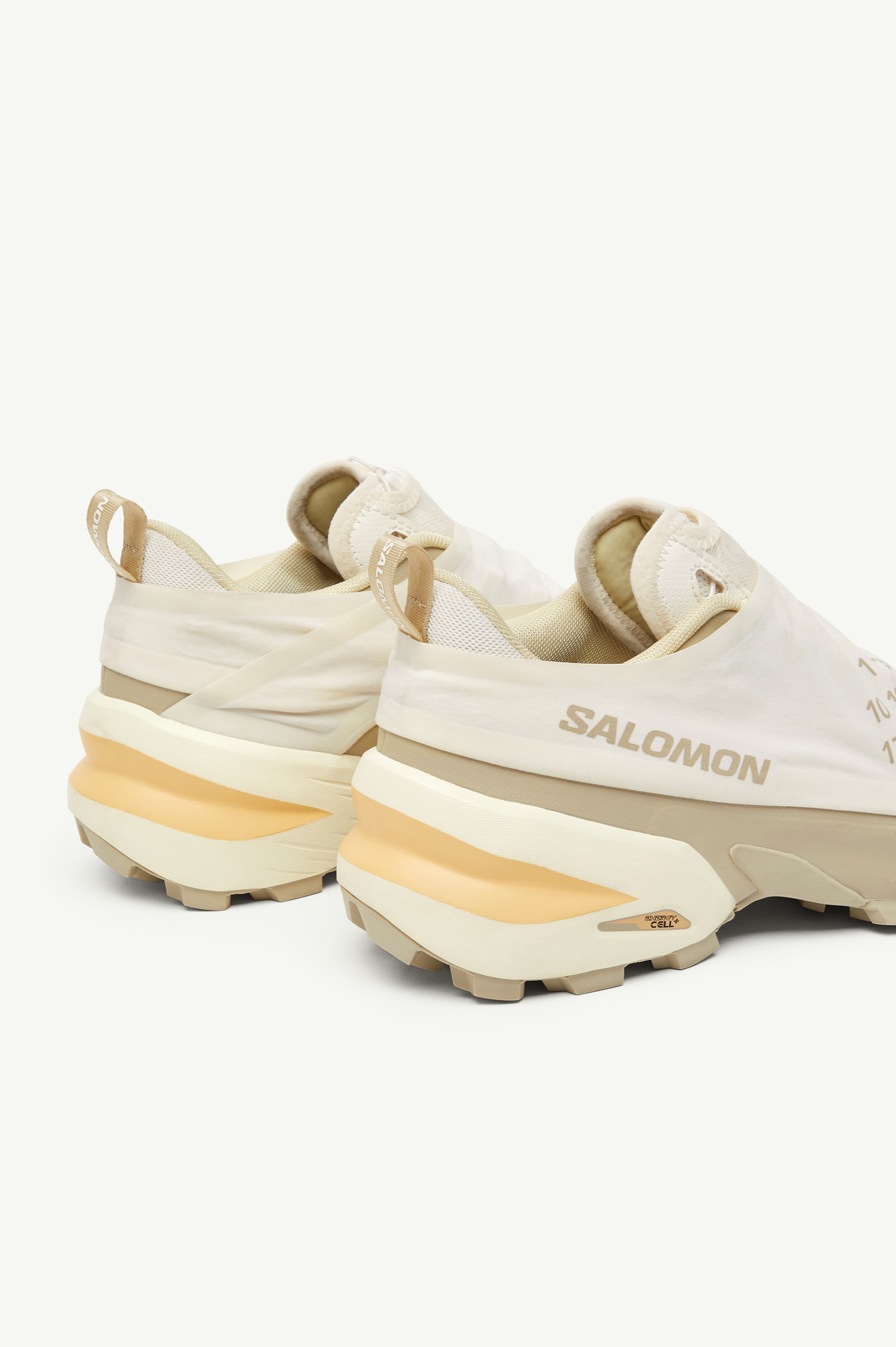 Salomon Cross Dust MM6 Maison Margiela Vanilla Ice Eucalyptus