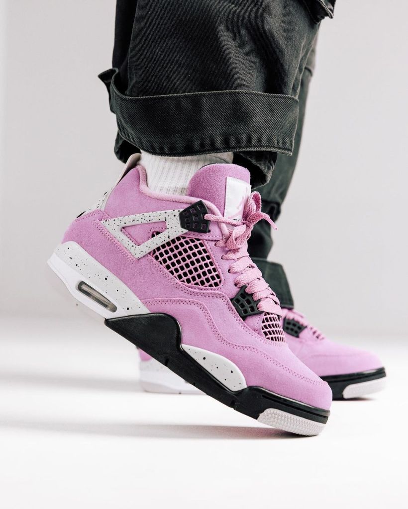 Nike Air Jordan 4 Orchid