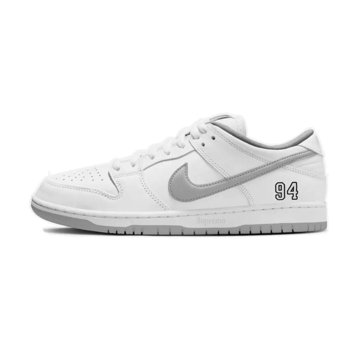 Supreme X Nike SB Dunk Low Pro 'White'