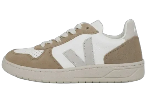 Veja V-10 Extra White Natural Sahara