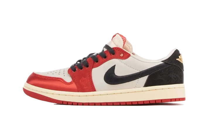 Air Jordan 1 Retro Low OG Trophy Room - FN0432-100