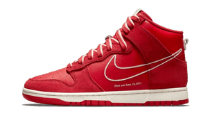 Nike Dunk High First Use University Red