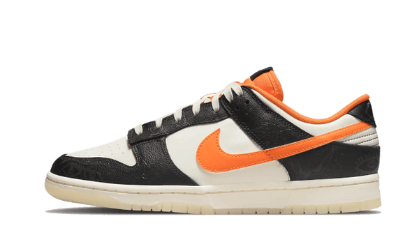 Dunk Low PRM Halloween (2021) - DD3357-100 / DO3806-100