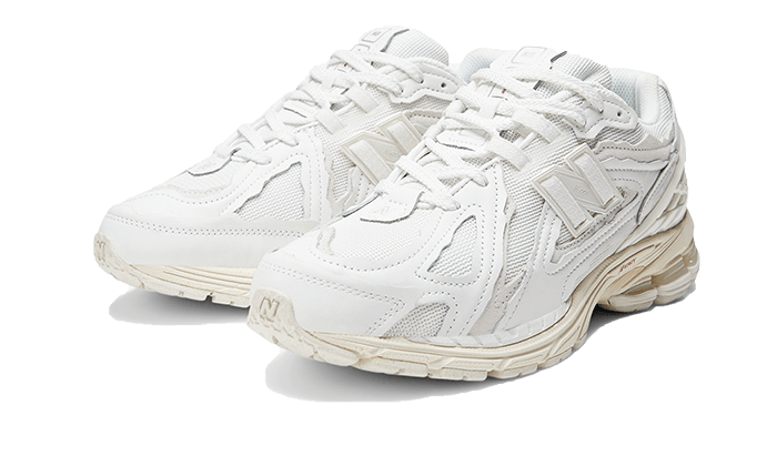 White new balance leather 2025