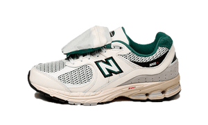 New Balance 2002R Sea Salt Vintage Teal