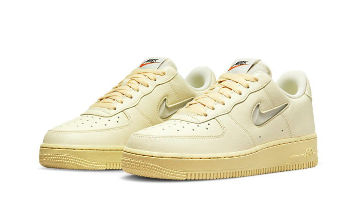 Air Force 1 Low LX Certified Fresh - DO9456-100