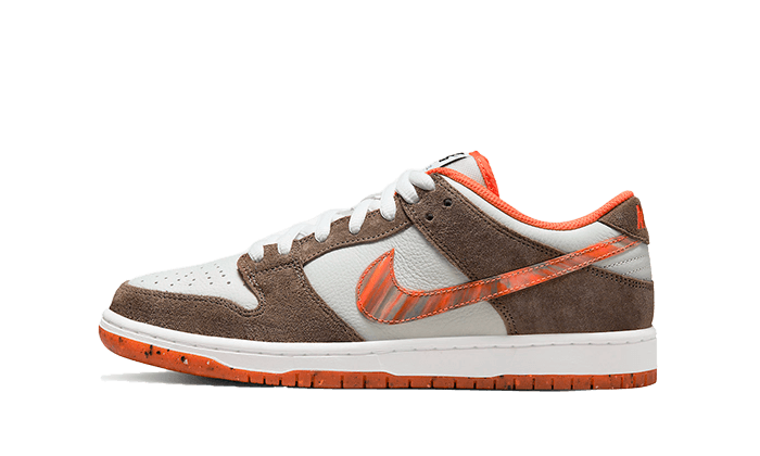 SB Dunk Low Crushed D.C. - DH7782-001