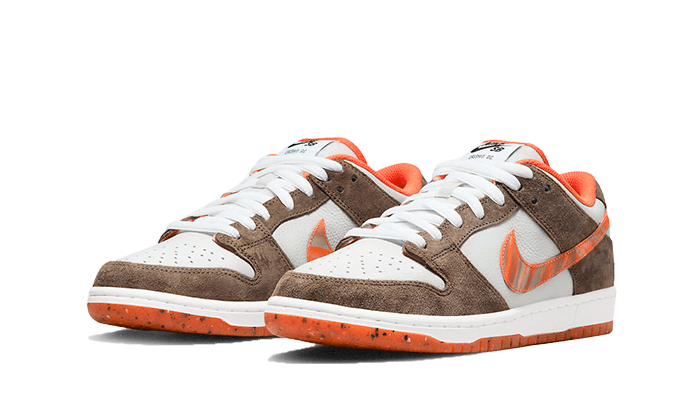 SB Dunk Low Crushed D.C. - DH7782-001