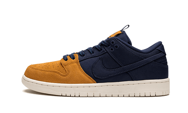 SB Dunk Low Pro PRM 90s Backpack - DX6775-400
