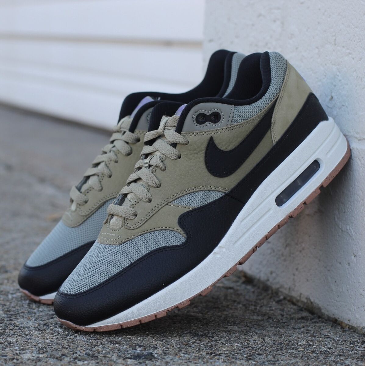 Nike Air Max 1 Dark Stucco
