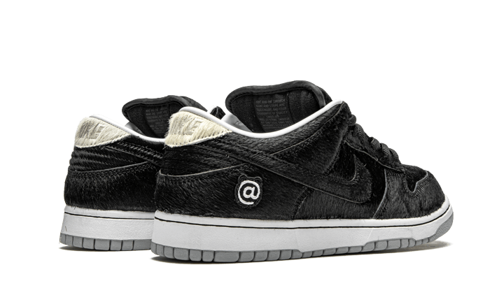 SB Dunk Low BE@RBRICK Medicom Toy - CZ5127-001