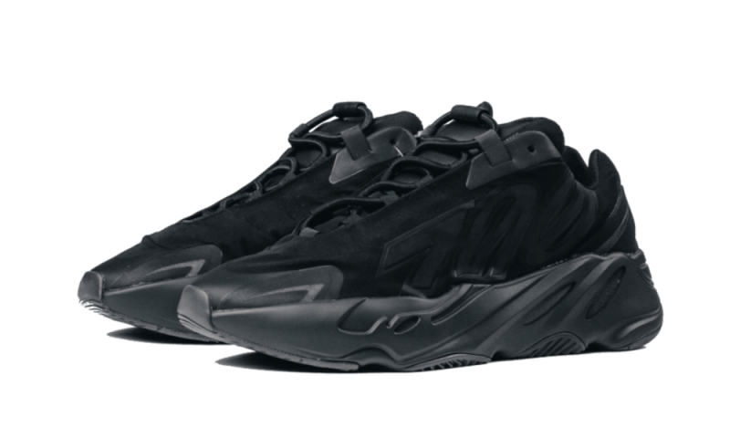 Yeezy 700 MNVN Triple Black - FV4440